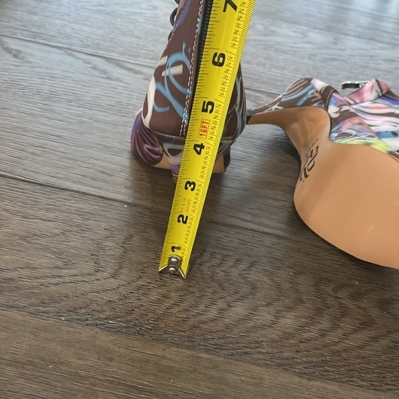 NWT BURJU Sofiya graphic multi color Open Toe Lace Up Ankle Boots | 6 1/2 - Picture 9 of 12